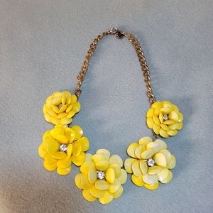 Possibly vintage? Beautiful flowered 3-D design